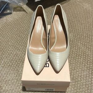 Beautiful brand new BCBG Matte Snake Bone heels size 7
